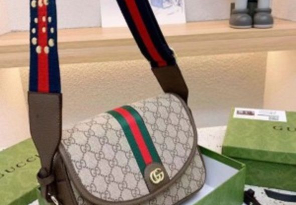 Trending Fashion Bags With Elegant Premium Designs