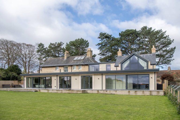 Best Roof for House Extension Based on Budget and Style