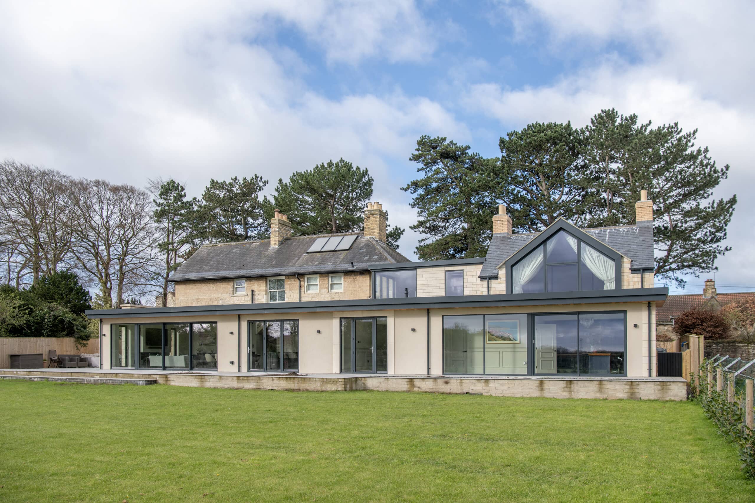 Best Roof for House Extension Based on Budget and Style